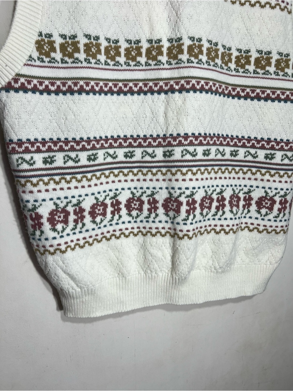 Season ticket Classic Cream Fair Isle Knit Sweater Vest size M